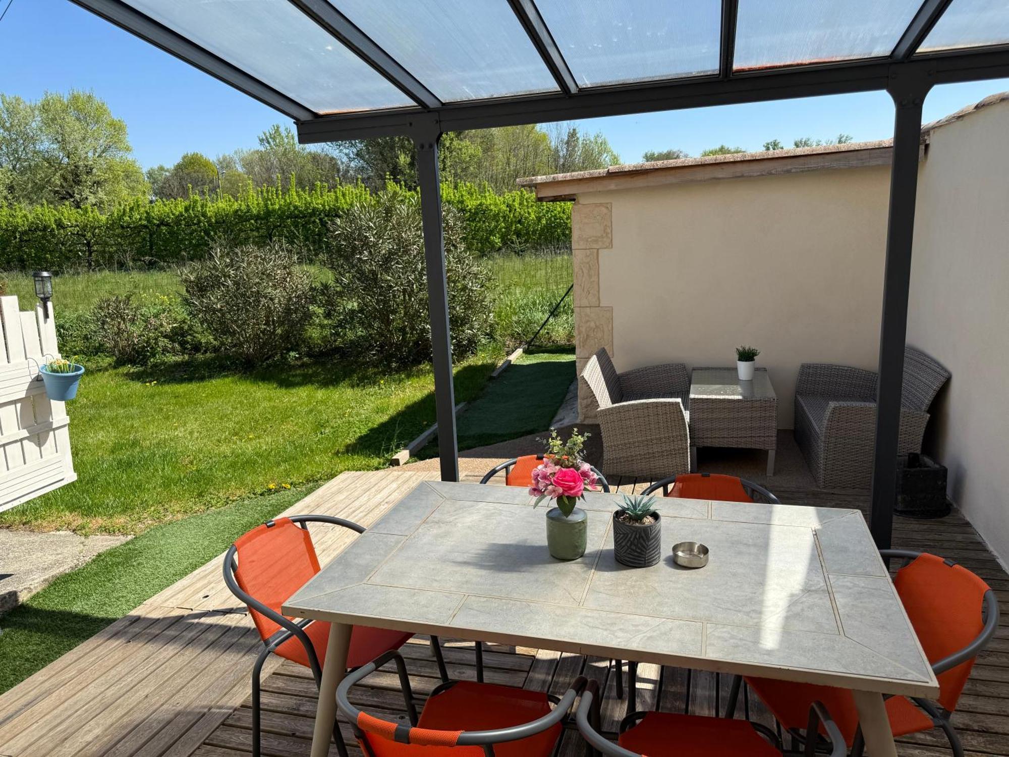 Au Calme, Confortable Avec Terrasse Le Pouzin Buitenkant foto